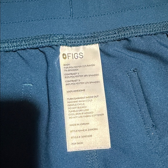 Figs Zamora Jogger Scrub with Orange Drawstring - Picture 4 of 8